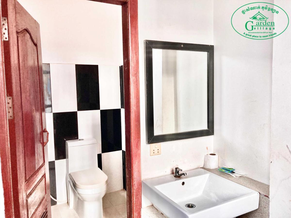 Garden Village Guesthouse & Pool Bar Siem Reap Exterior photo