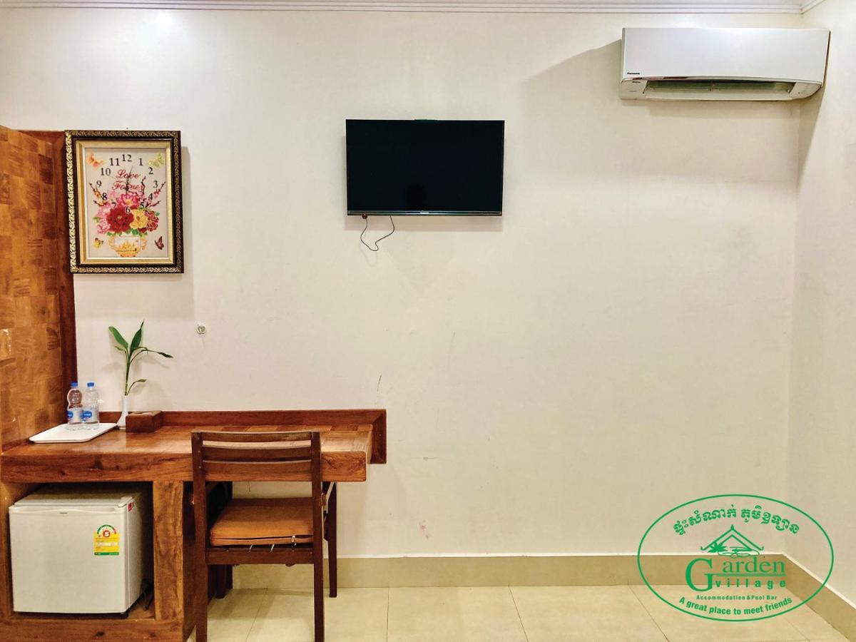 Garden Village Guesthouse & Pool Bar Siem Reap Exterior photo