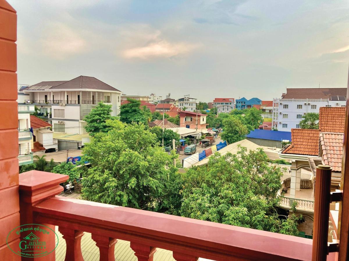 Garden Village Guesthouse & Pool Bar Siem Reap Exterior photo